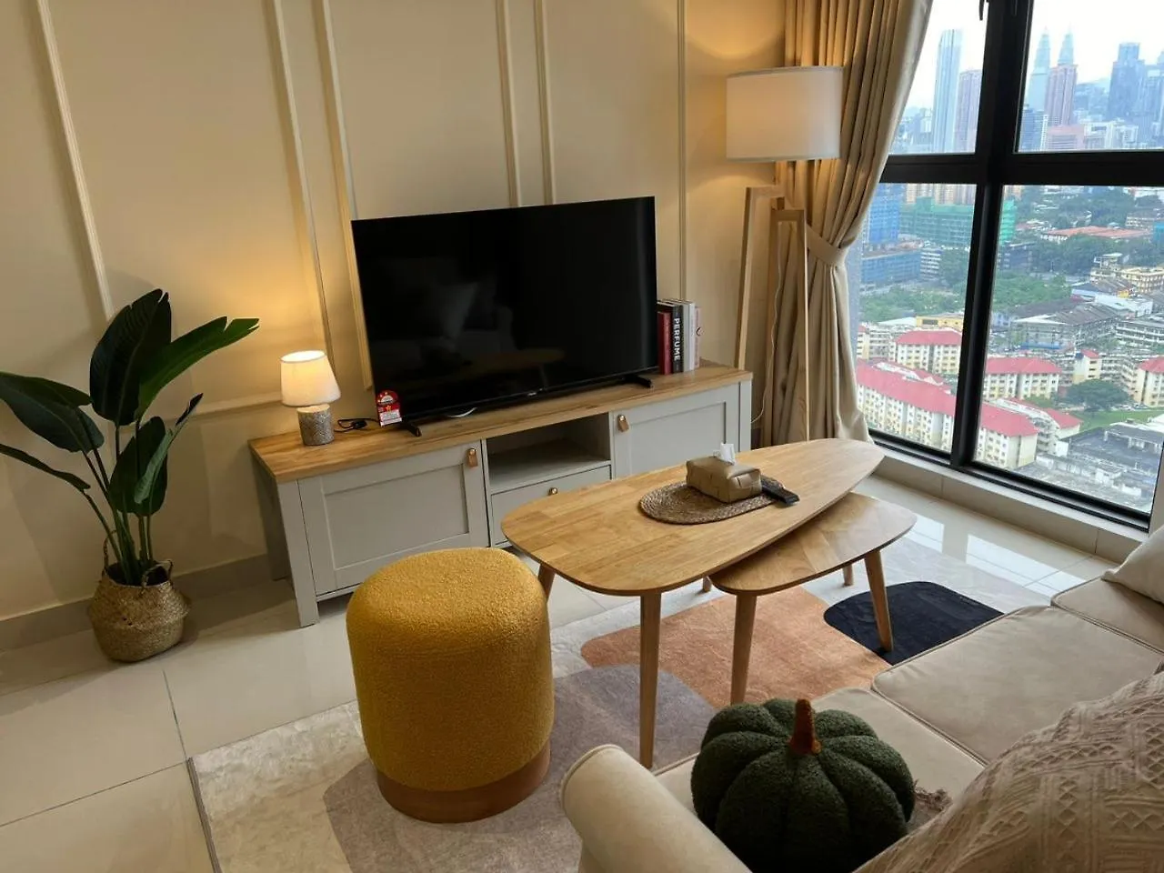 Kl City View 2R1B Free Wifi 6Pax Kuala Lumpur