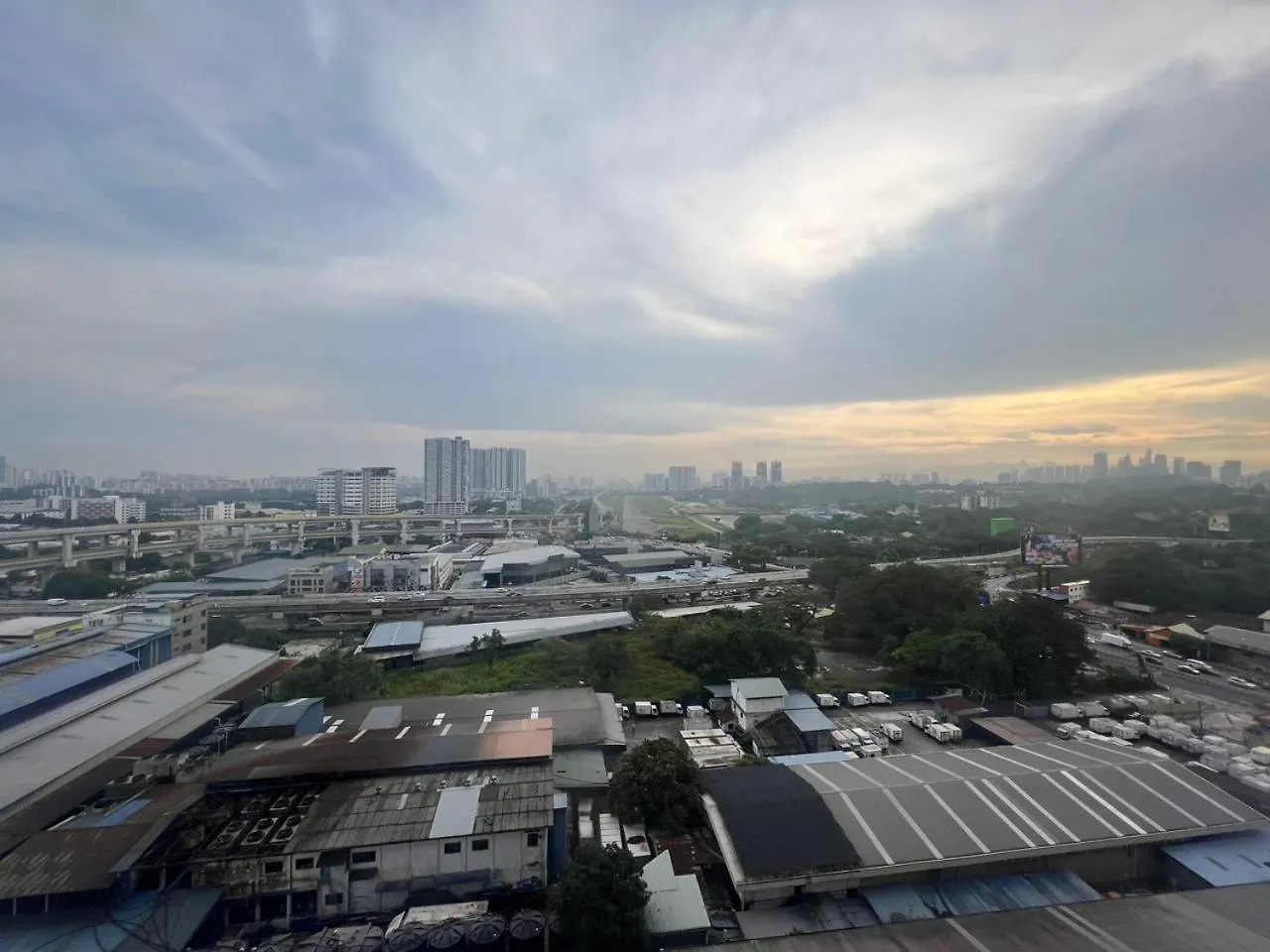 Kl City View 2R1B Free Wifi 6Pax Kuala Lumpur Apartmán